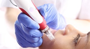 Topical anesthetics use - aesthetic procedures